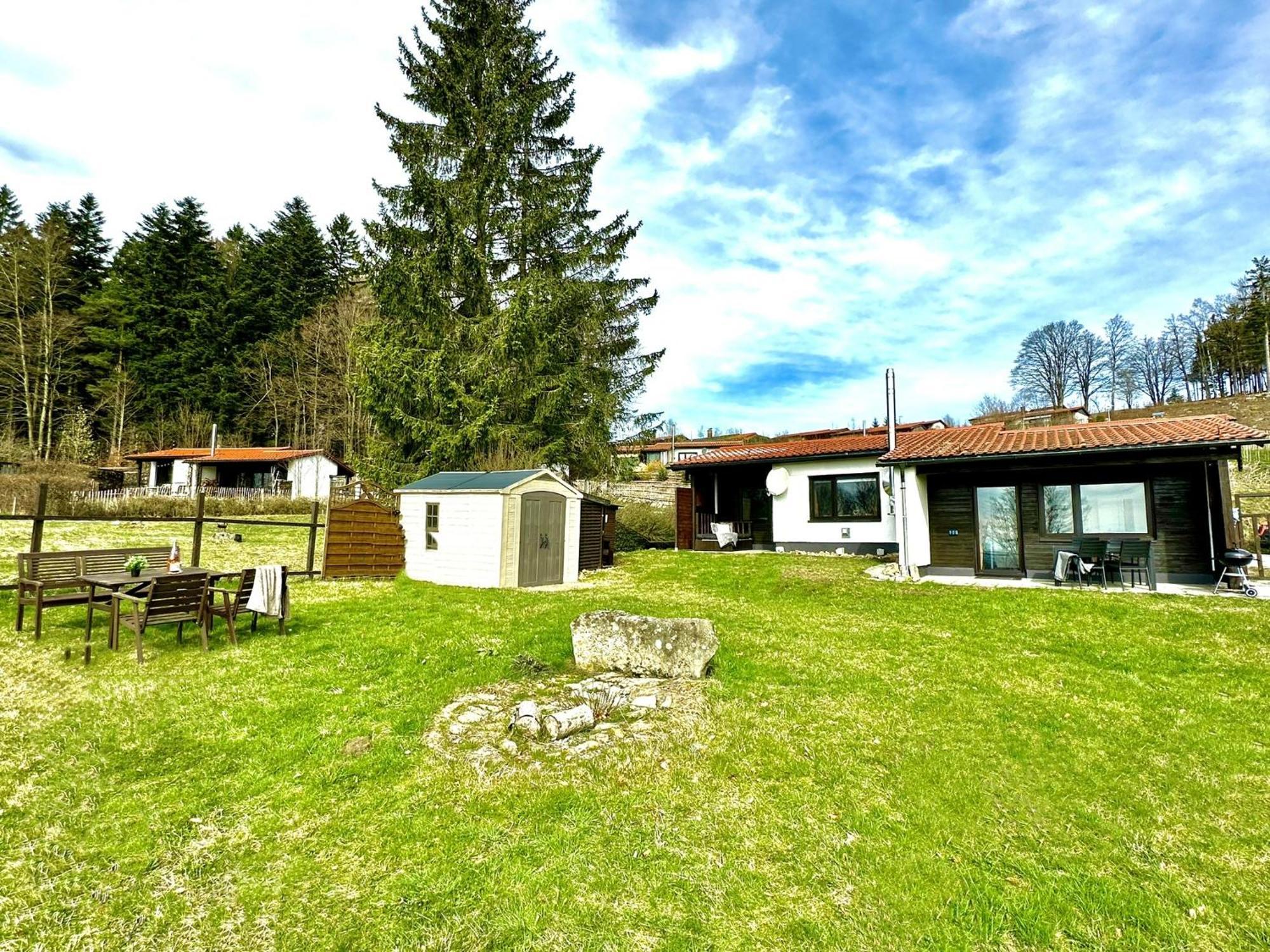 Gemuetliches Alpenblick Berg-Bungalow + Grosser Garten + Netflix! Schöfweg Dış mekan fotoğraf