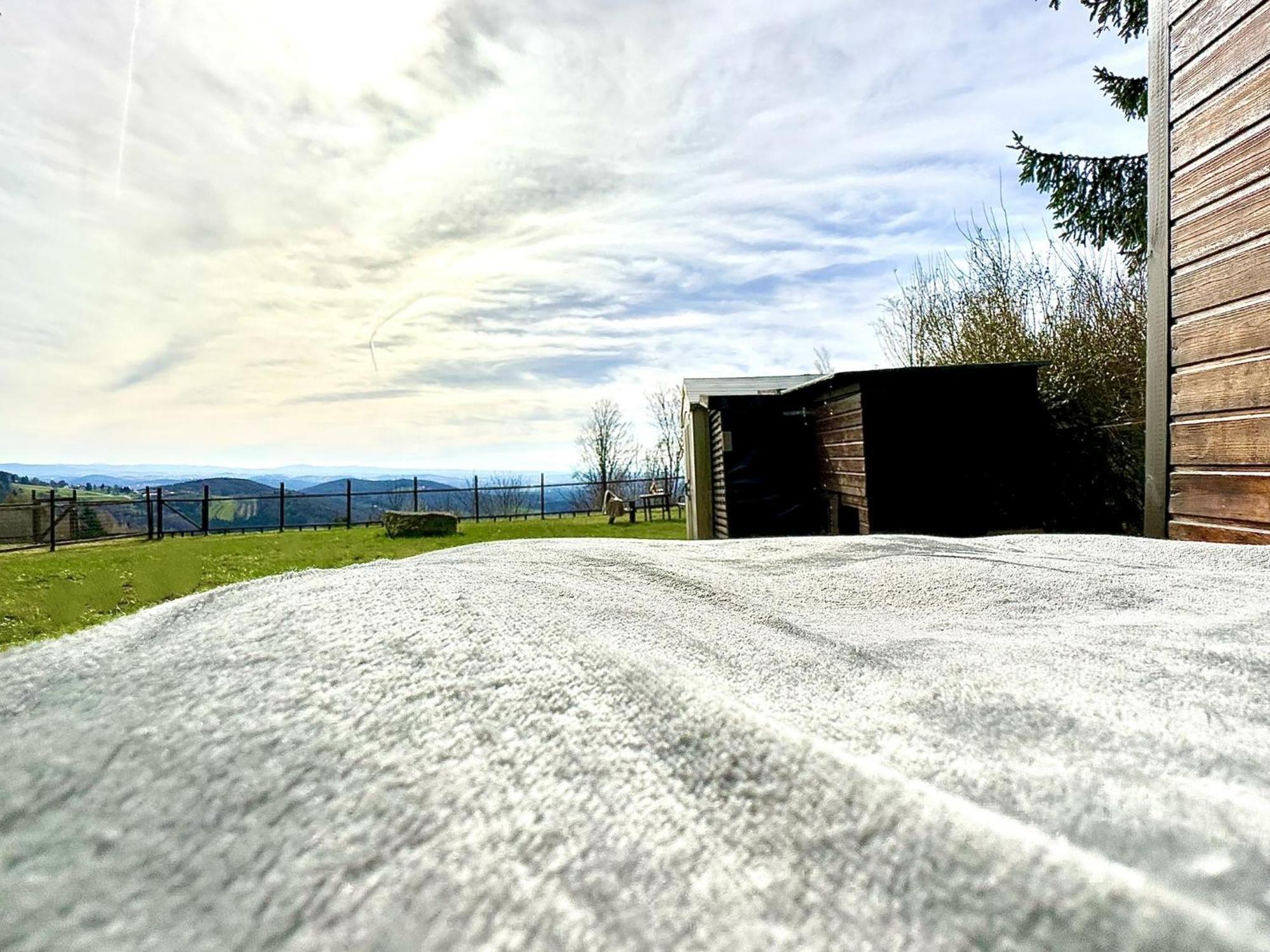 Gemuetliches Alpenblick Berg-Bungalow + Grosser Garten + Netflix! Schöfweg Dış mekan fotoğraf